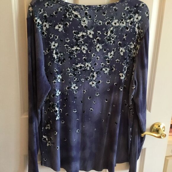 Women’s Size XL Simply Vera by Vera Wang Long Sleeve Knit Shirt - Picture 5 of 10